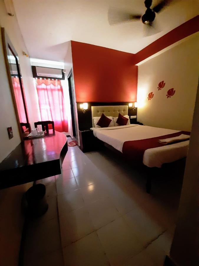 Ravi Krishna Inn Puducherry Exterior foto