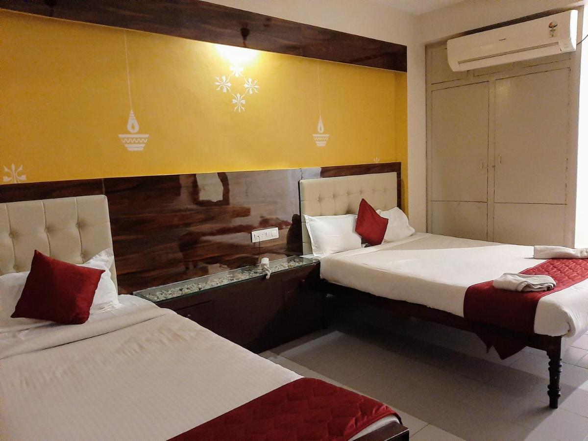 Ravi Krishna Inn Puducherry Exterior foto